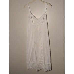 Vintage Movie Star White Lace Trim Full Slip Antron III Nylon Size 38 4118 USA